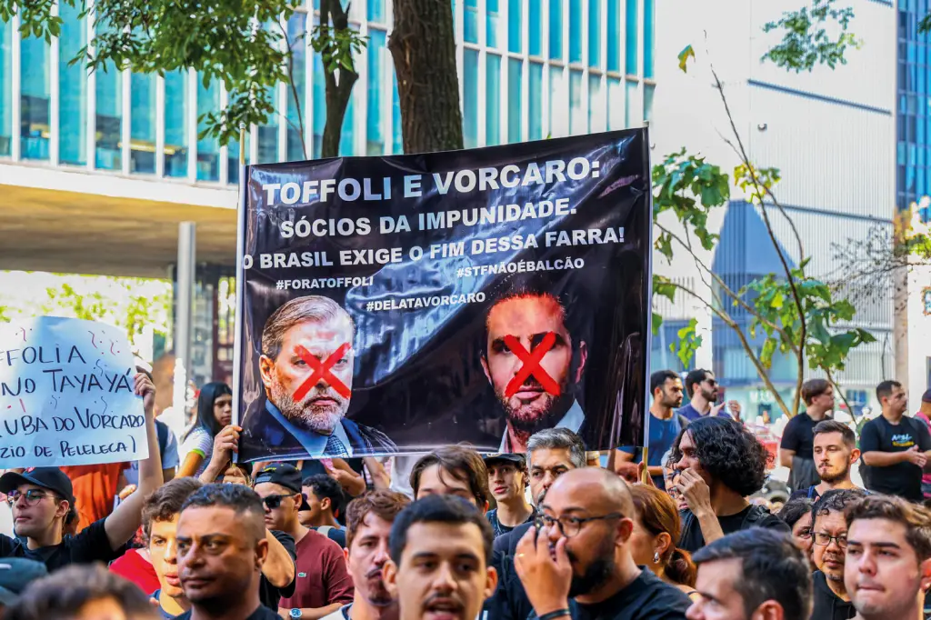 09-PROTESTO.webp